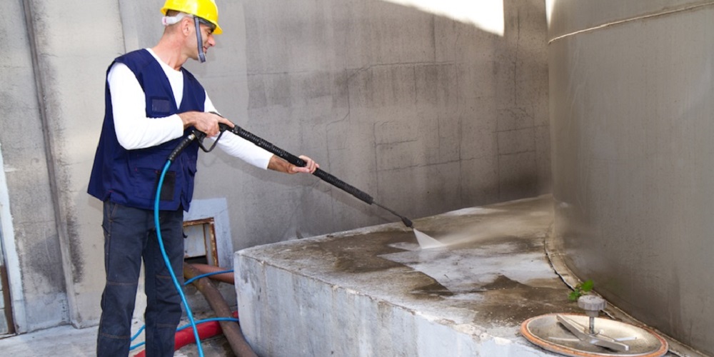 The Benefits of Owning a Gas Pressure Washer